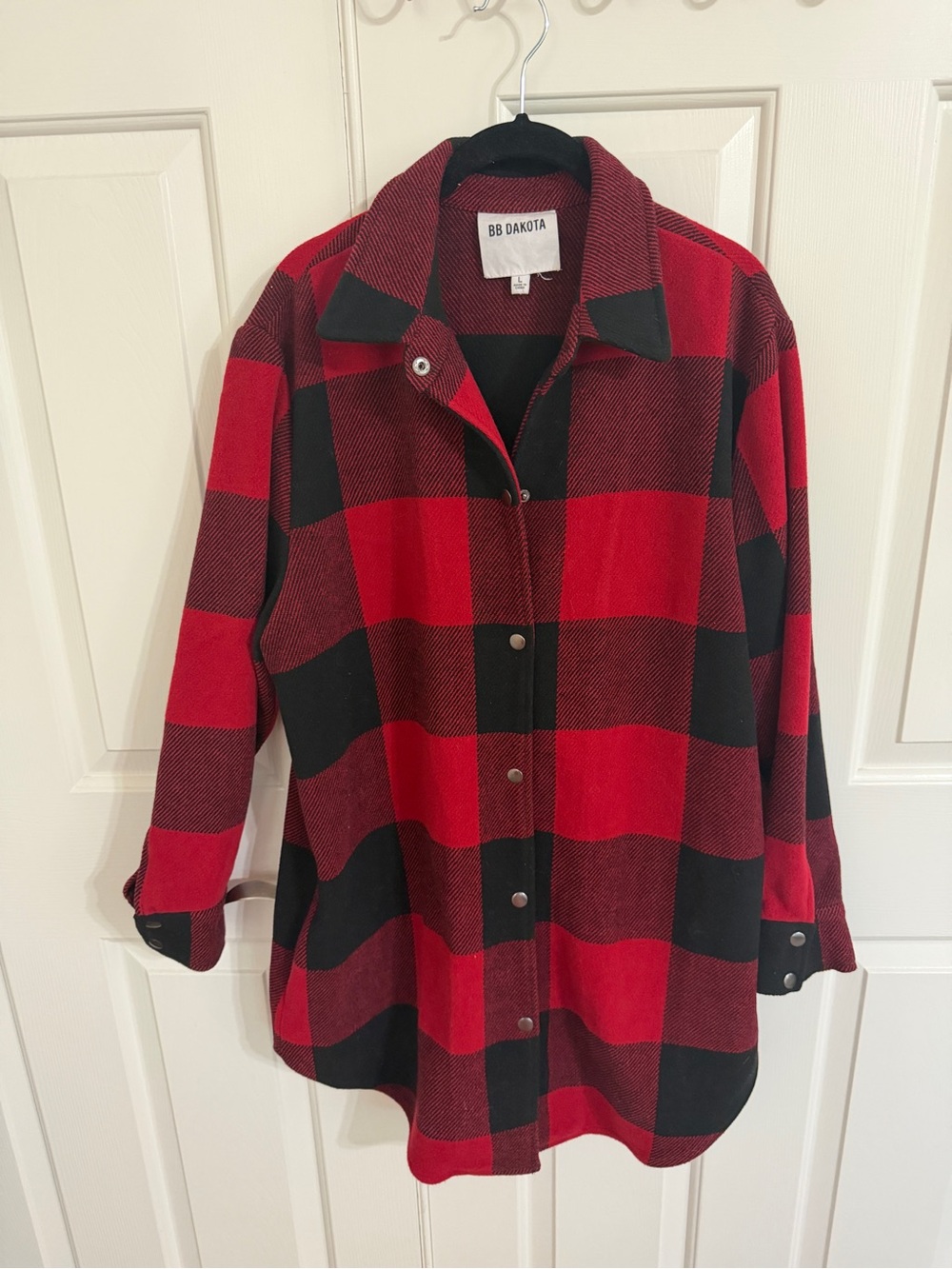 BB Dakota L Red Black Buffalo Plaid Snap Front Shacket Coat Lumberjack